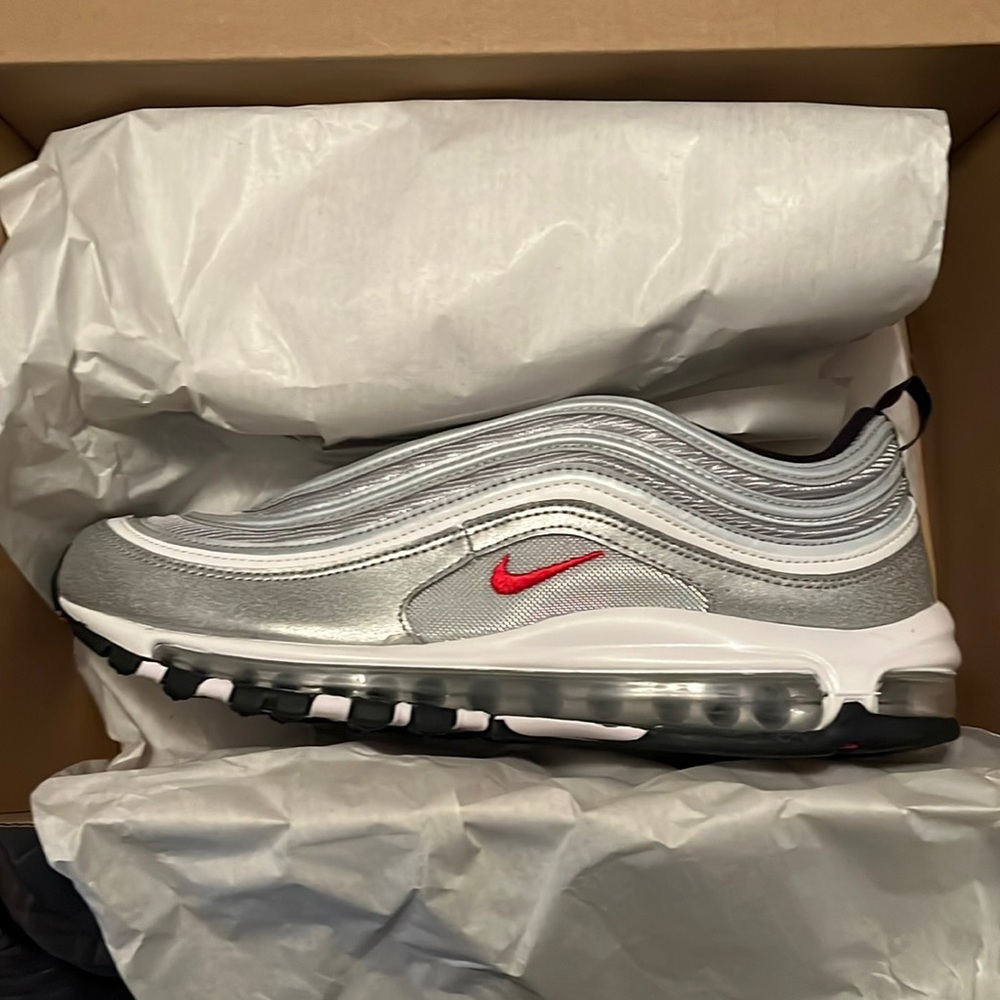 Nike Air Max 97 OG/ metallic silver/ university Red. Size 11